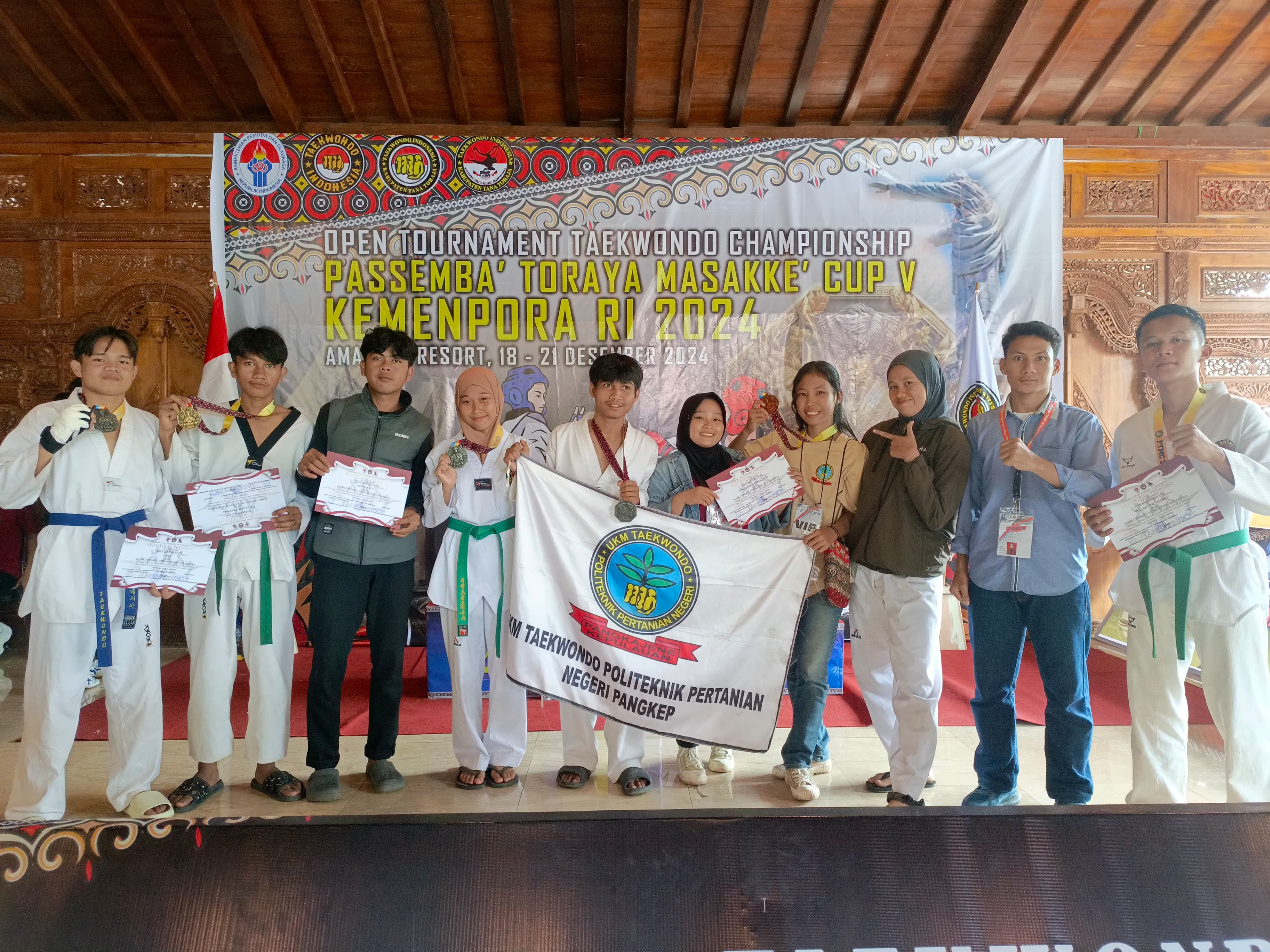 7 Mahasiswa Politani Pangkep Raih Medali di Open Tournament Taekwondo Kemenpora RI Tahun 2024