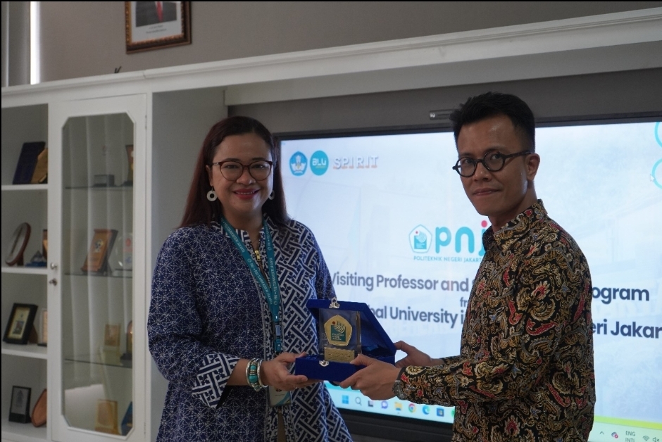 PNJ dan JGU India Gelar International Short Course