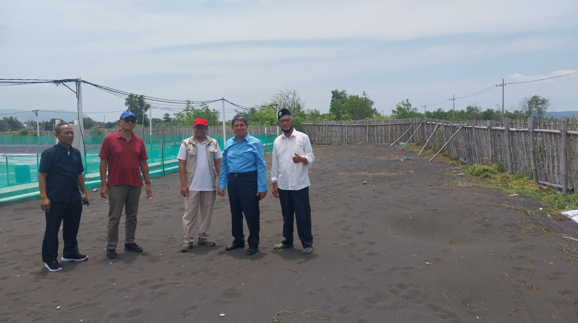 Dorong Ekonomi Daerah, SMK Perikanan dan Kelautan Puger Berikan Pendampingan Petambak Tradisional