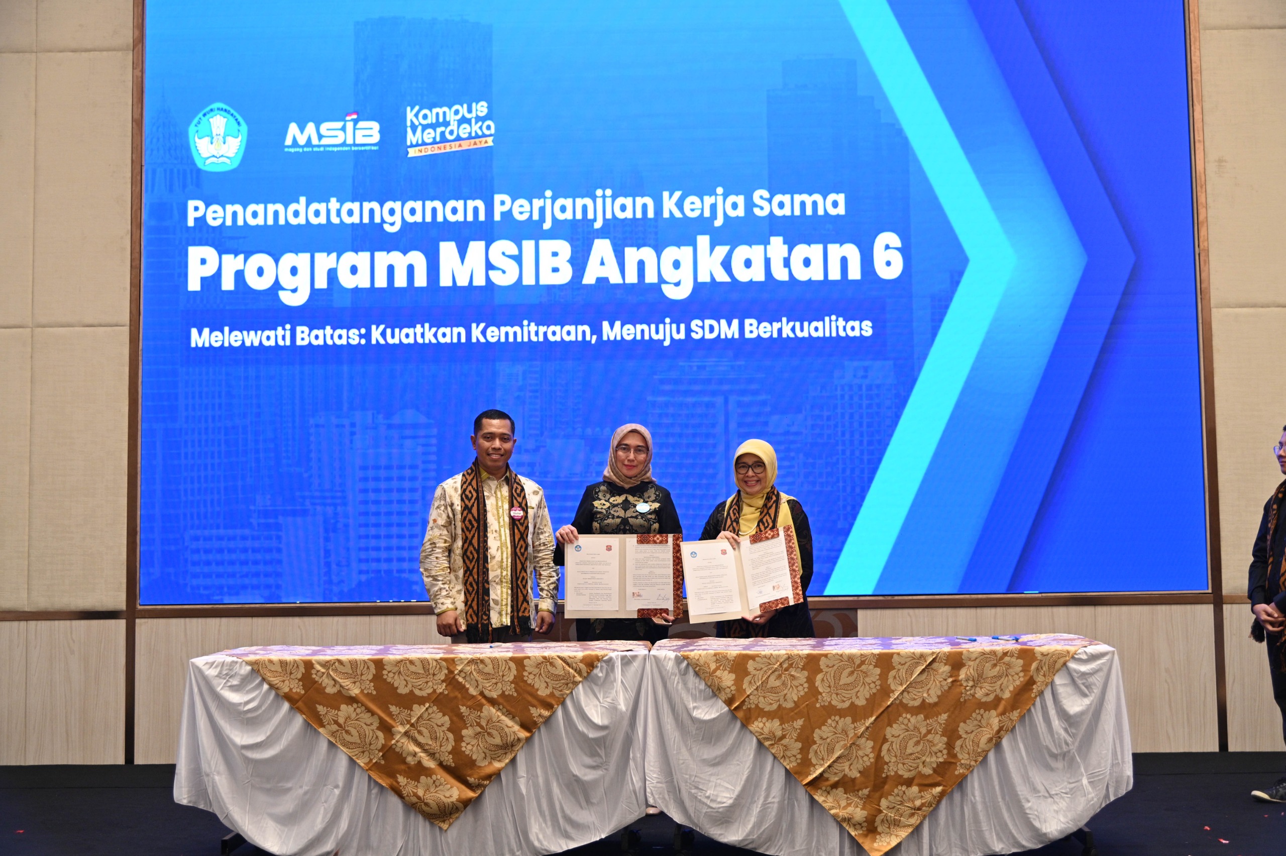 Kemendikbudristek Bersama 276 Mitra Program MSIB Kukuhkan Komitmen Lewat Penandatanganan Kerja Sama