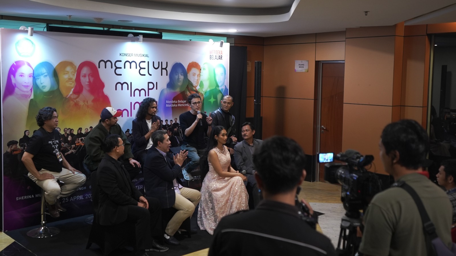 Proses Kreatif Konser Memeluk Mimpi-Mimpi: SMKN 2 Kasihan Tuai Puji dari Para Pelaku Seni