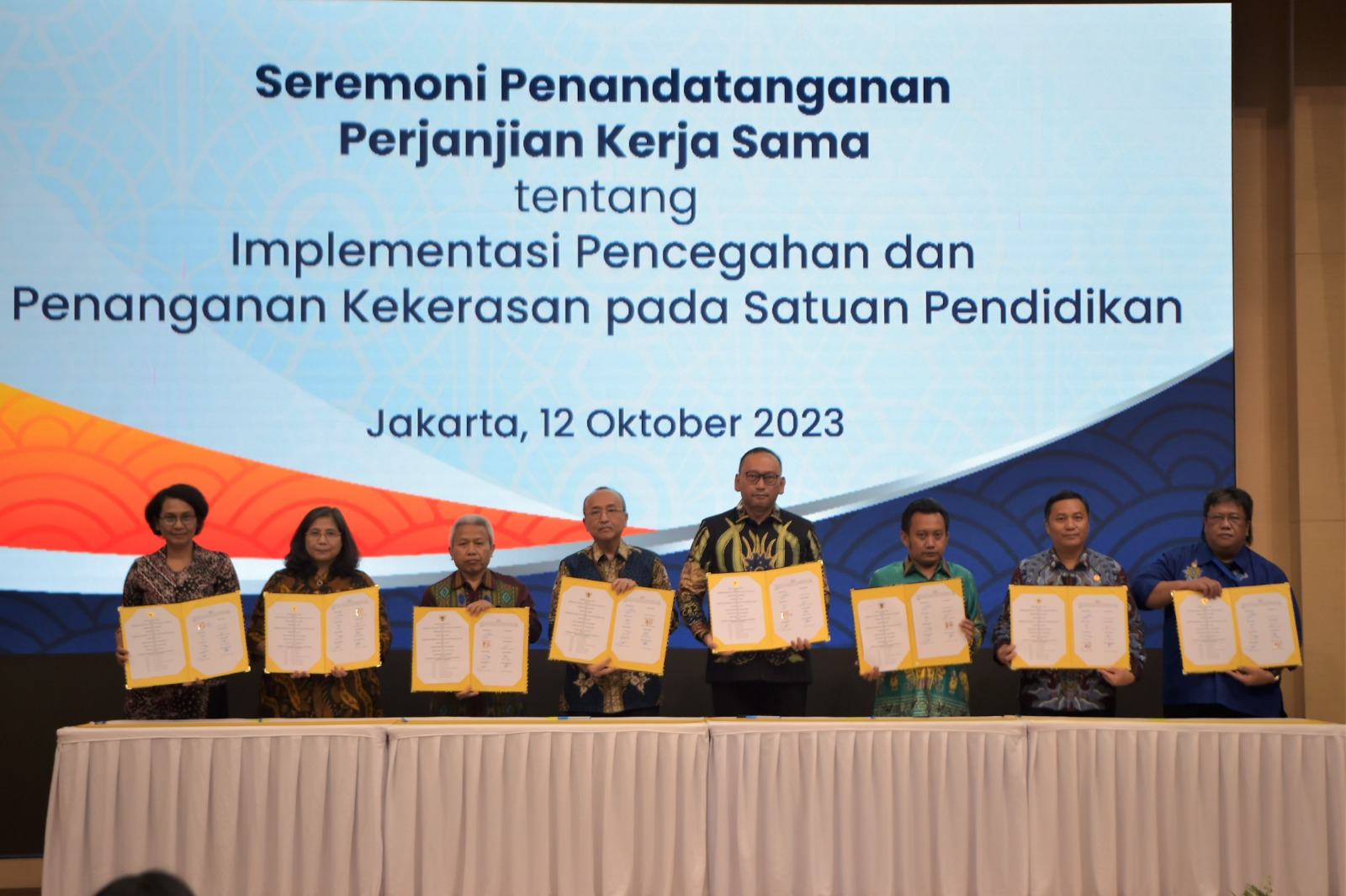 8 K/L Tandatangani Perjanjian Kerja Sama Perkuat Upaya Pencegahan dan Penanganan Kekerasan di Satuan Pendidikan