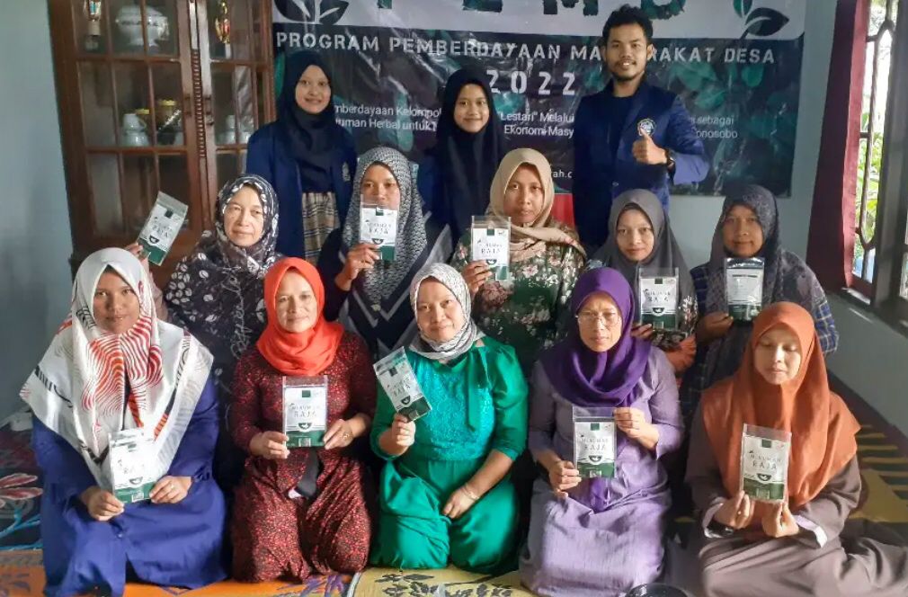 Manfaatkan Potensi Alam, Mahasiswa Polines Racik Minuman Herbal