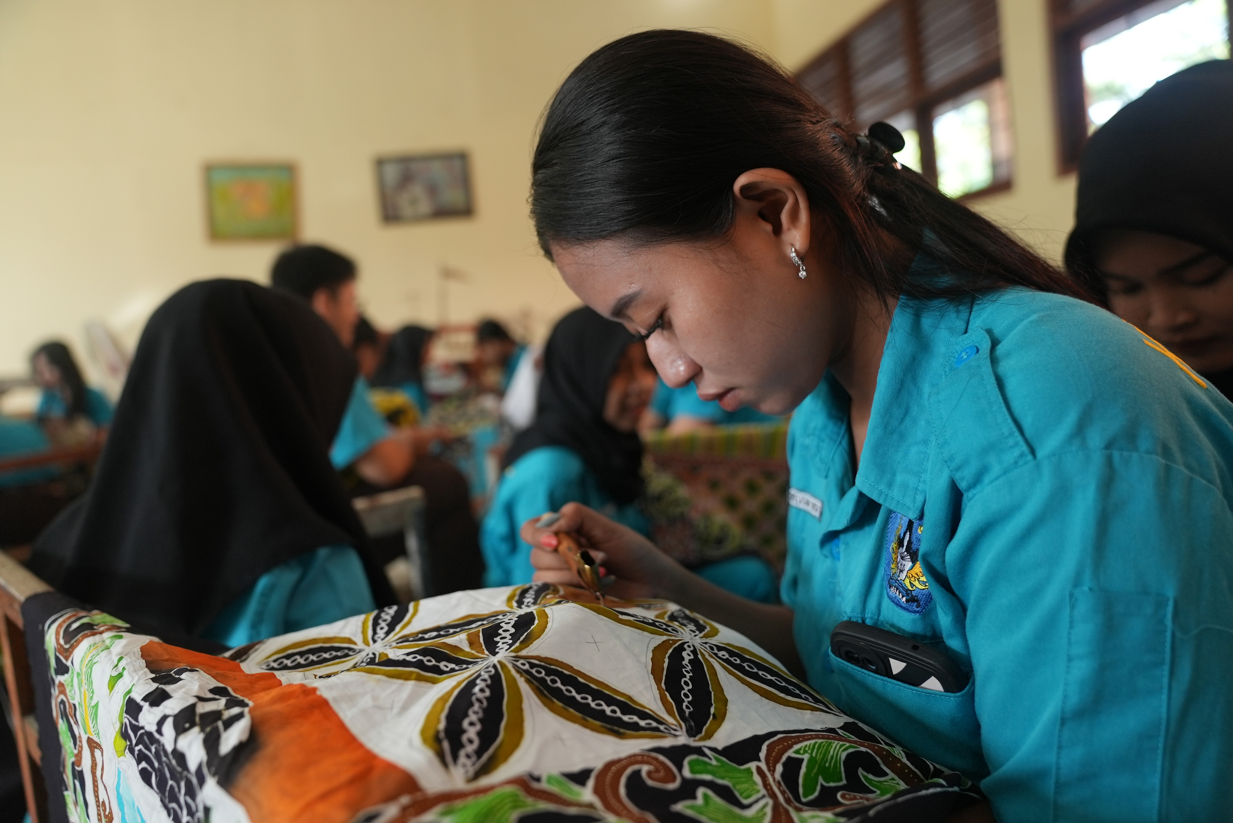 Selain Juru Batik, Ini Profesi Lain untuk Lulusan SMK Kriya Batik dan Tekstil