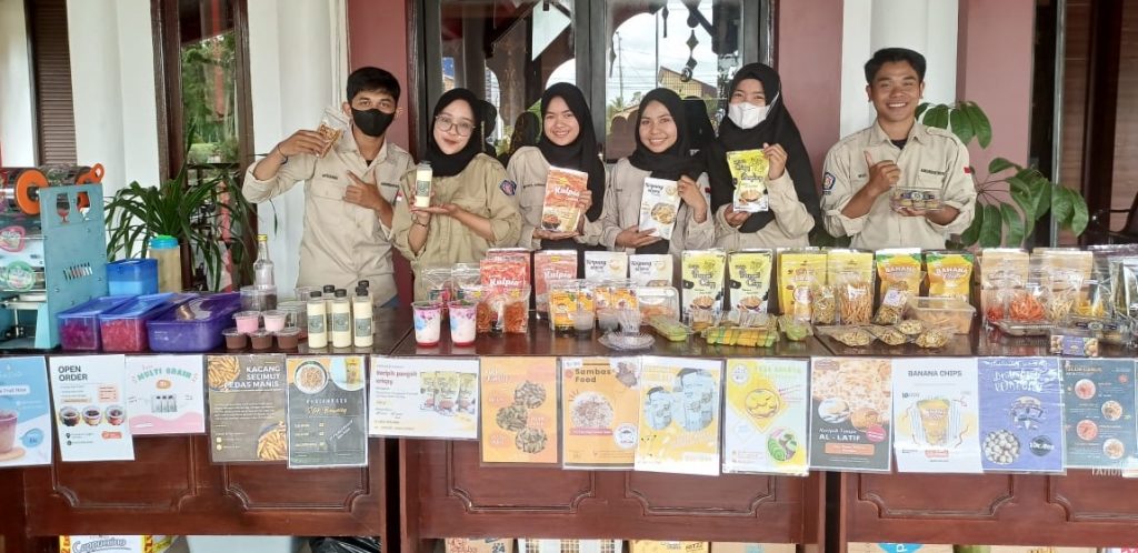 Politeknik Negeri Sambas Gelar Produk PBL Mahasiswanya