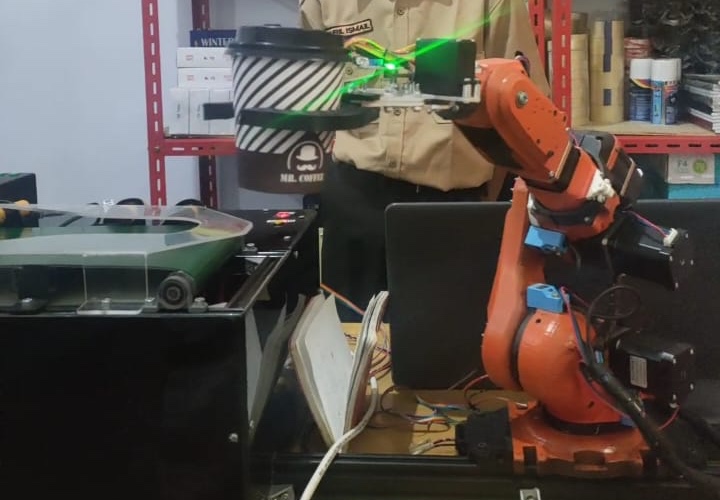 Pekerjaan Lebih Efisien, Siswa SMKN 1 Kutalimbaru Membuat Lengan Robot Standar Industri