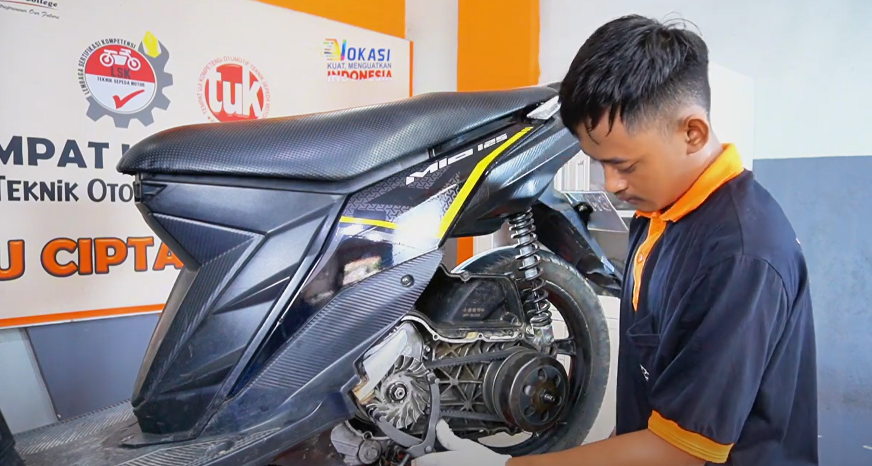 Mekanik Wajib Tahu, Inilah Persiapan dan Tip Pemeriksaan CVT Sepeda Motor Matik