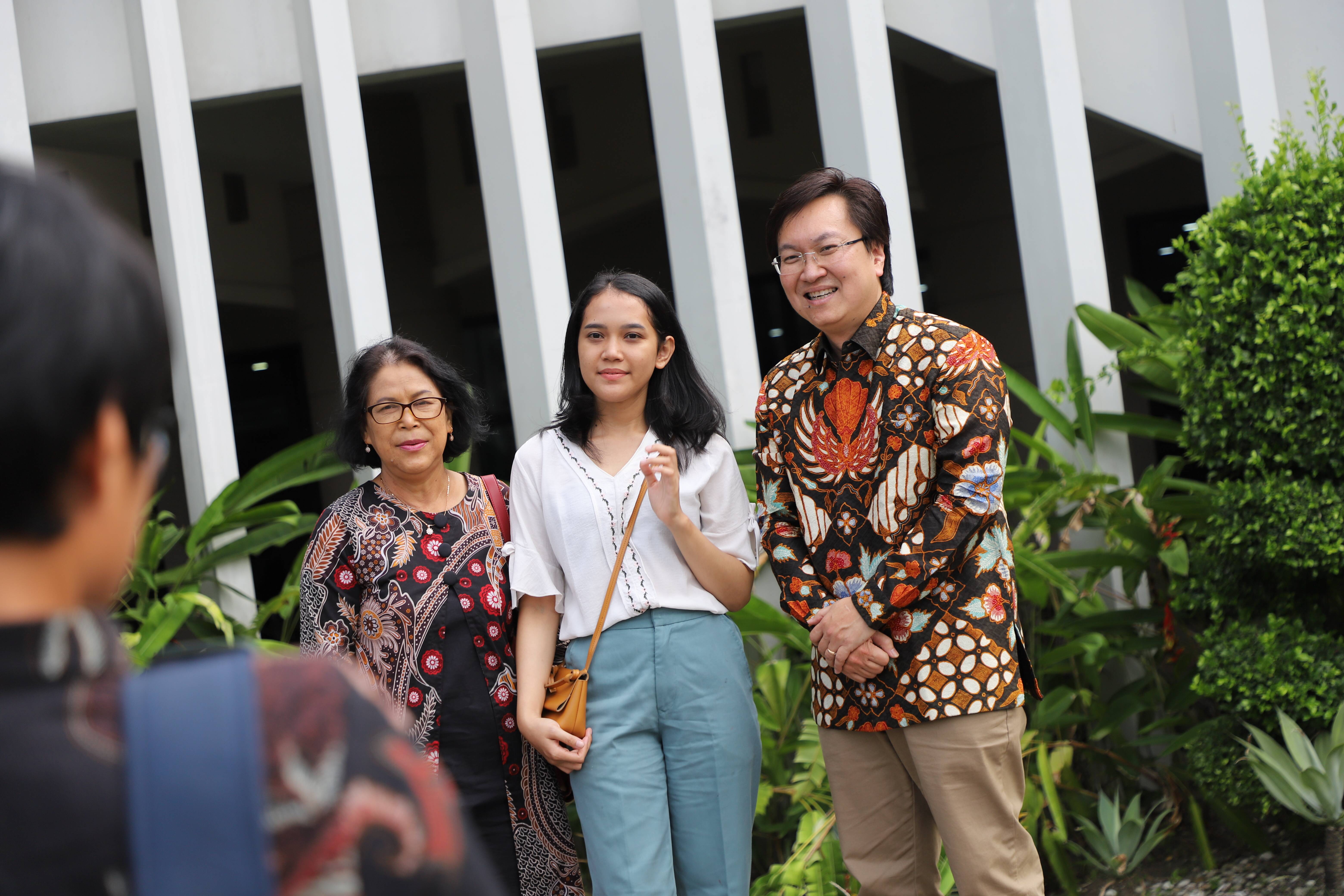 Alumnus Polibatam Raih Beasiswa Master-Research dari Coventry University