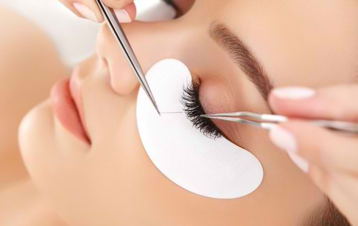 Cara Merawat Eyelash Extension Menurut Wirausaha Muda Vokasi