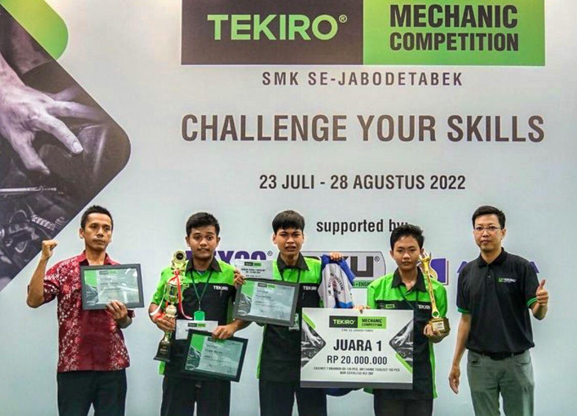 SMKN 8 Kabupaten Tangerang Juarai Tekiro Mechanic Competition