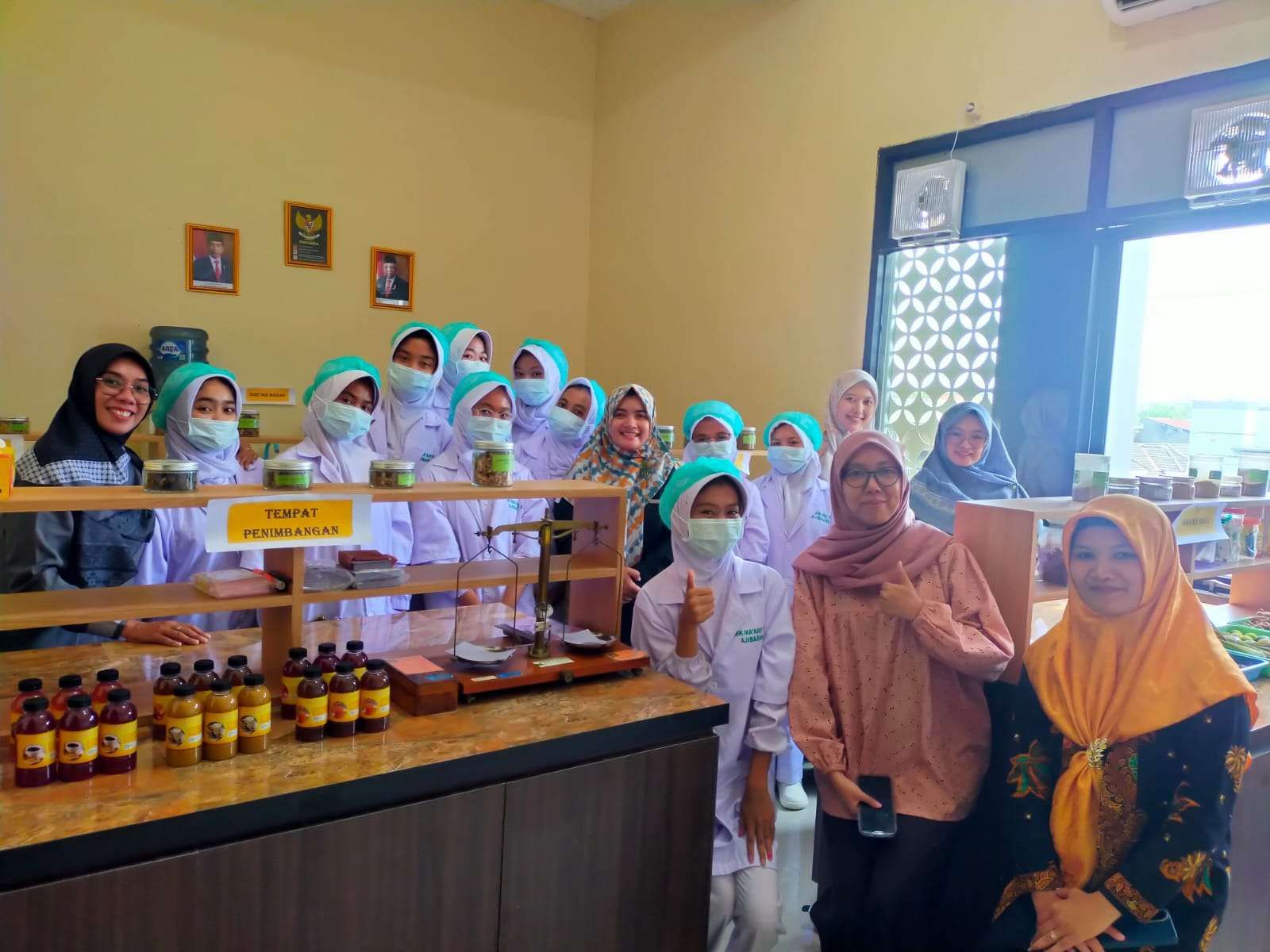 Caleo Drink, Minuman Herbal Buatan SMK Ma’arif NU 2 Ajibarang