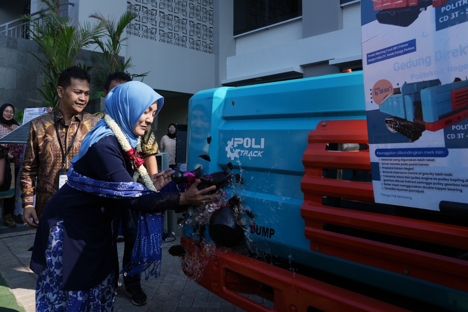 Crawler Dumper Inovasi Polines untuk Transportasi di Medan Ekstrim