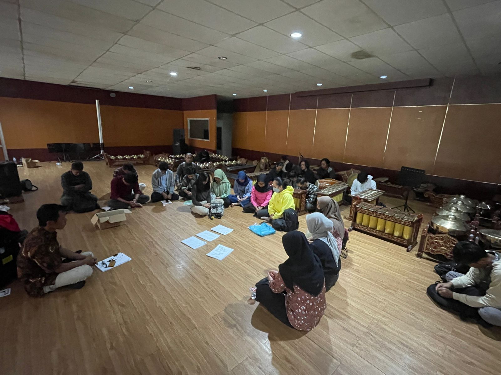 Libatkan Puluhan Mahasiswa, AKN Seni dan Budaya Yogyakarta Bersiap Menuju Pesta Kebudayaan Bali