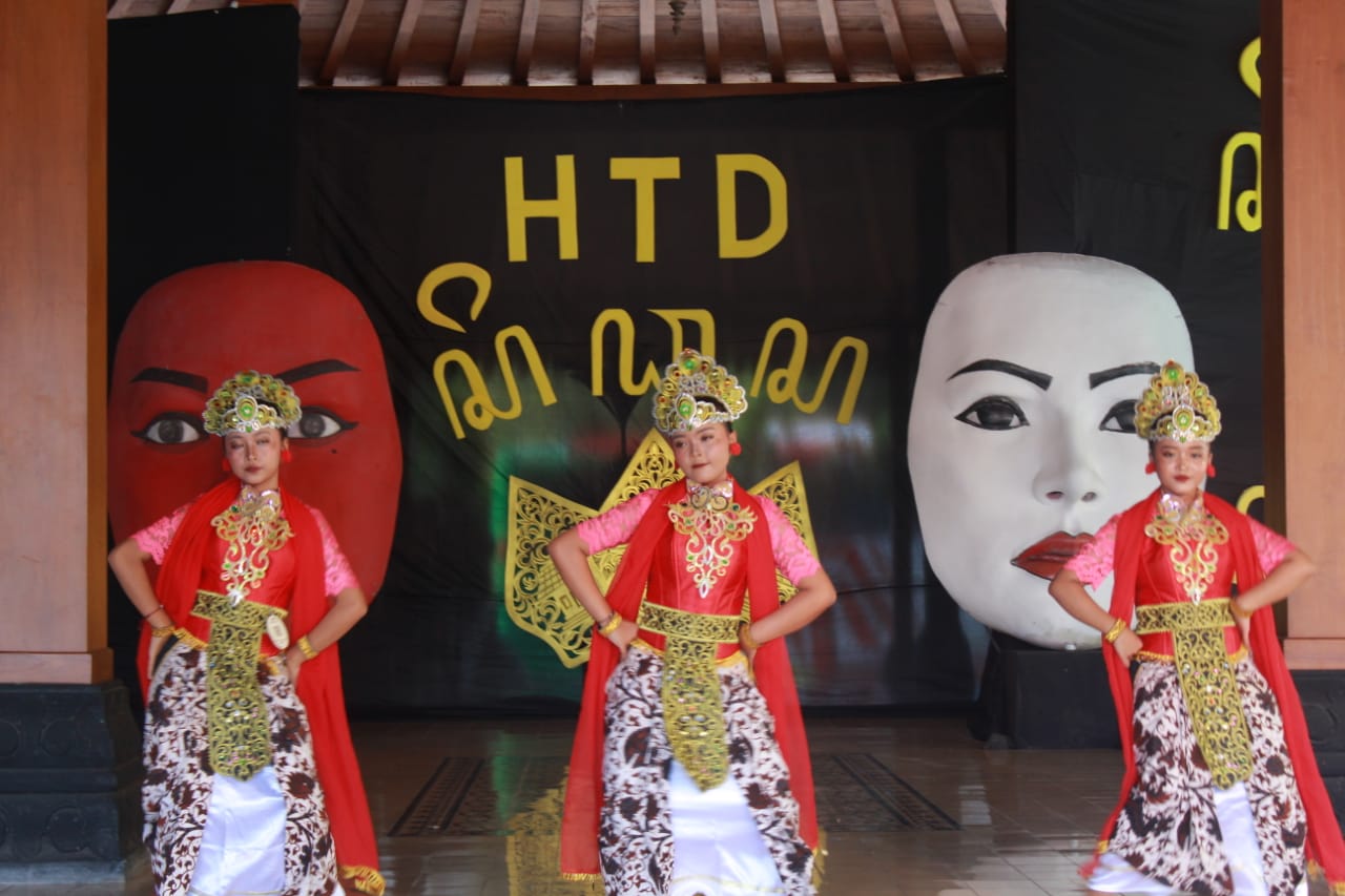 Seniman Berdaya, AKN Seni dan Budaya Yogyakarta Gandeng UMKM Lokal dalam Perayaan Hari Tari Dunia