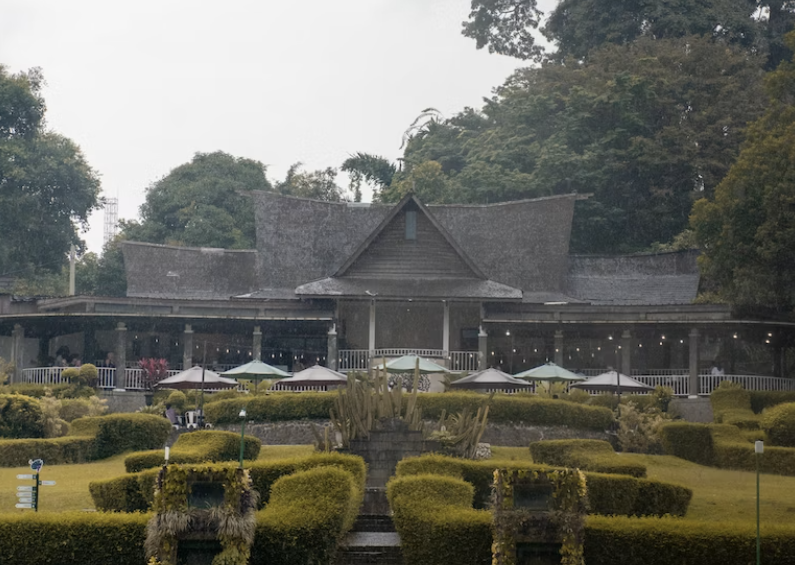 Nggak Cuma Puncak, Inilah Wisata di Bogor yang Bisa Dikunjungi