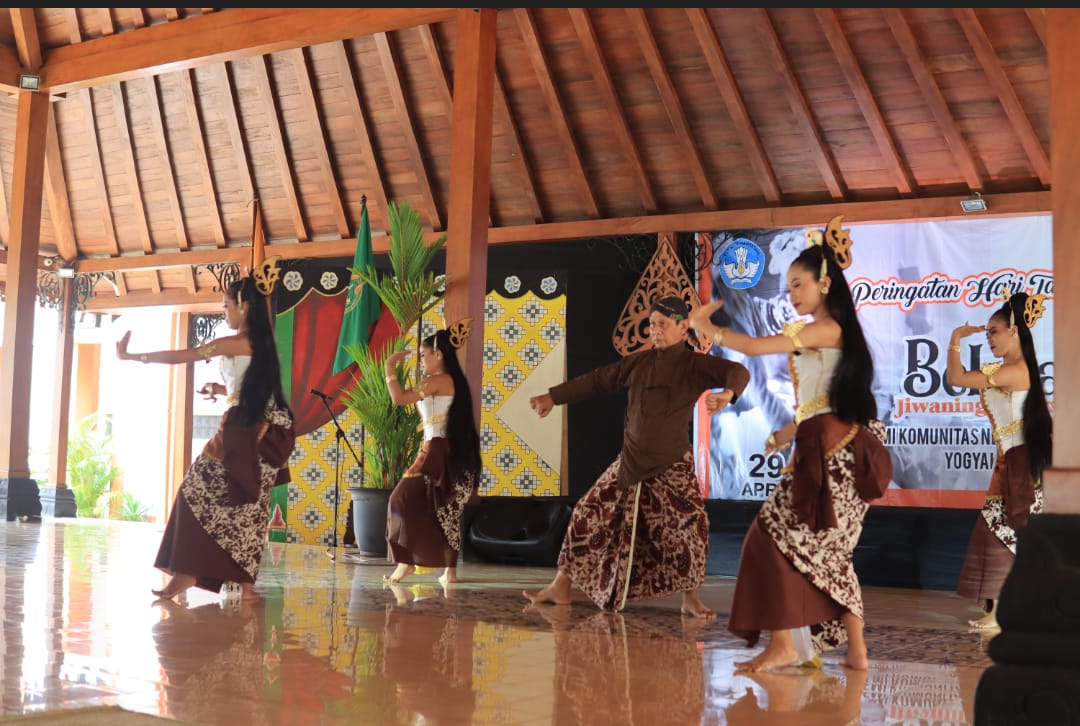 Kreativitas Tanpa Batas, AKN Seni dan Budaya Yogyakarta Libatkan Penyandang Disabilitas