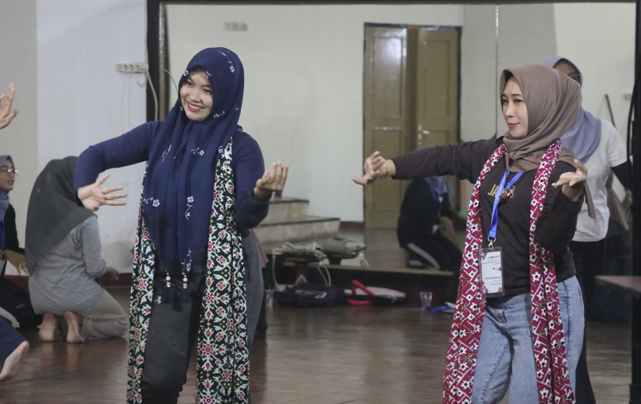 Eksplorasi Gerak Tari, BBPPMPV Seni dan Budaya Tingkatkan Kualitas Guru SMK Seni Tari