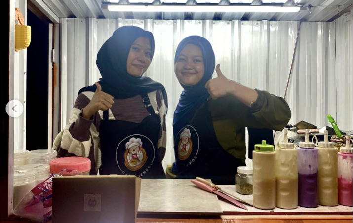 Buka 4 Outlet, Kisah Alumni Program PKW Sukses Rintis Usaha Roti Bakar