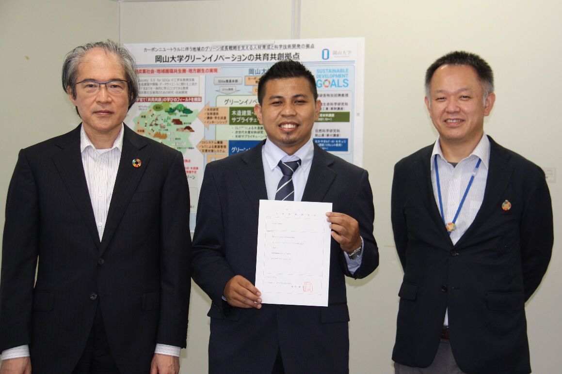Berbekal Kartu Nama, Alumni SMK Ini Raih Asisten Profesor di Jepang