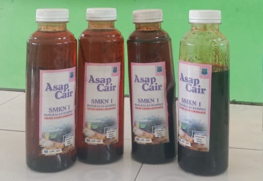 Kurangi Limbah di Lingkungan, SMKN 1 Pangkalan Kerinci Produksi Asap Cair