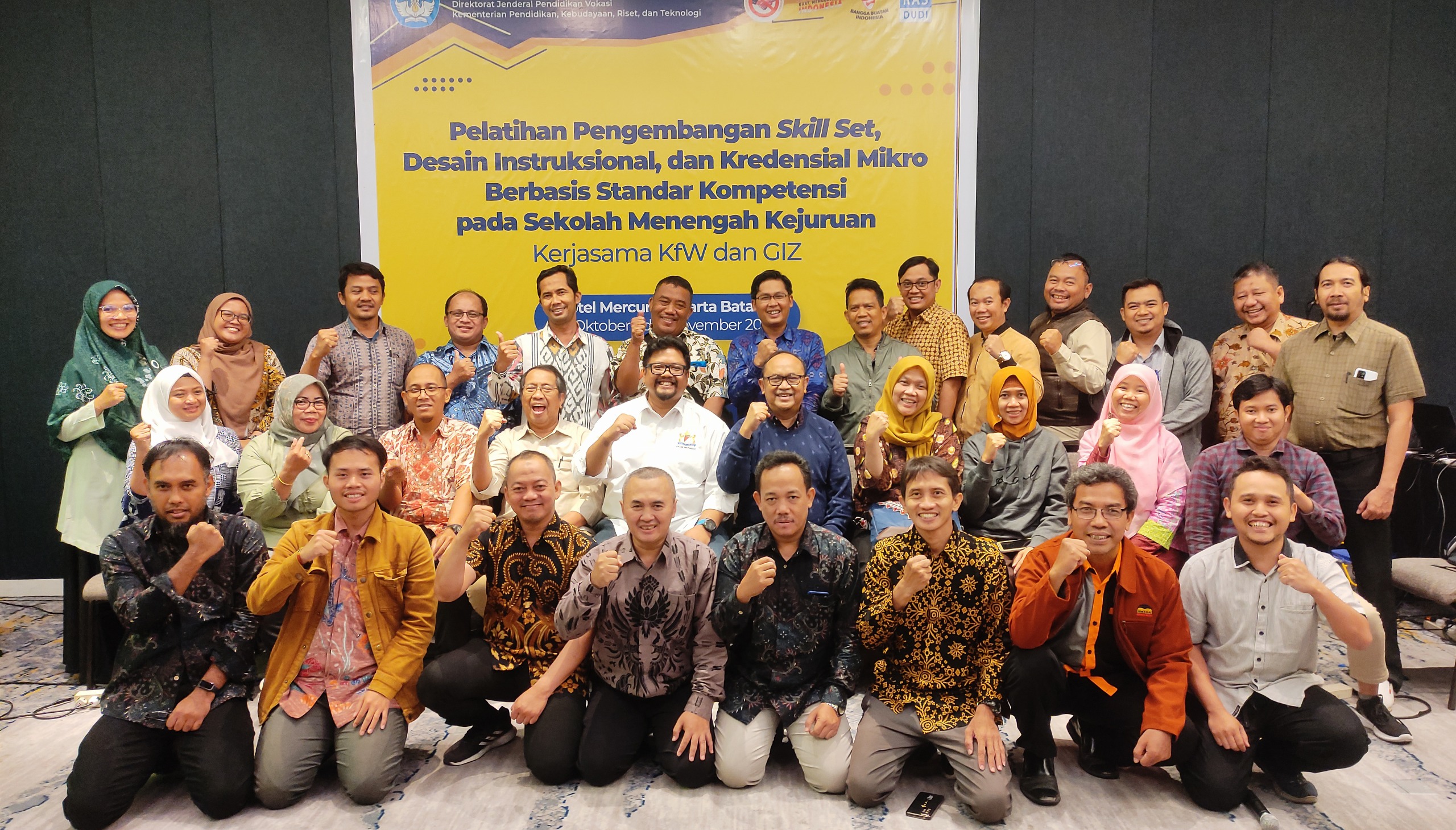 Tingkatkan Personal Branding Lulusan SMK melalui Fasilitasi Penyelenggaraan Kredensial Mikro SMK