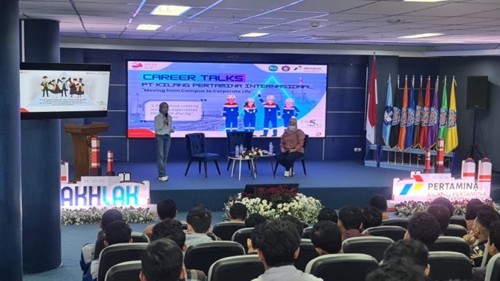 Jemput Bola, Anak Usaha Pertamina Gelar Career Talks di Polinema