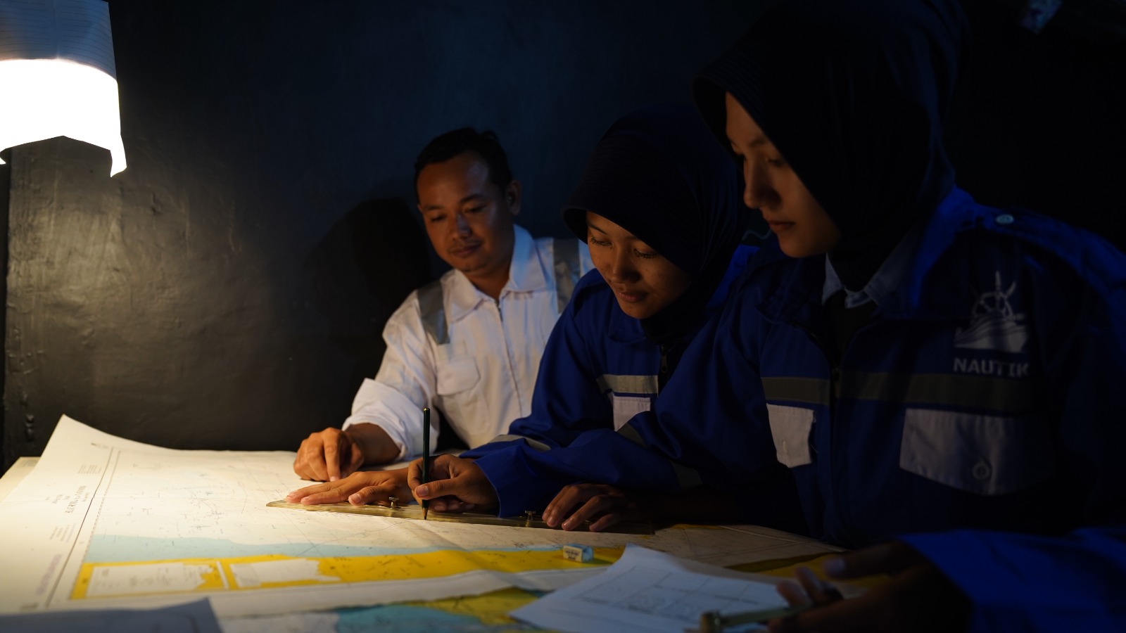 Tertarik Bekerja di Bidang Maritim? Ini Dia 5 Profesi untuk Lulusan SMK Konsentrasi Nautika Kapal Niaga