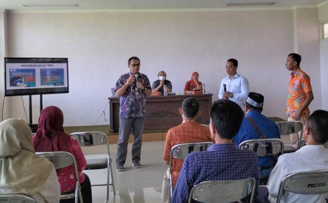 Poltera Sosialisasi D-2 Fast Track Bersama SMK Mitra