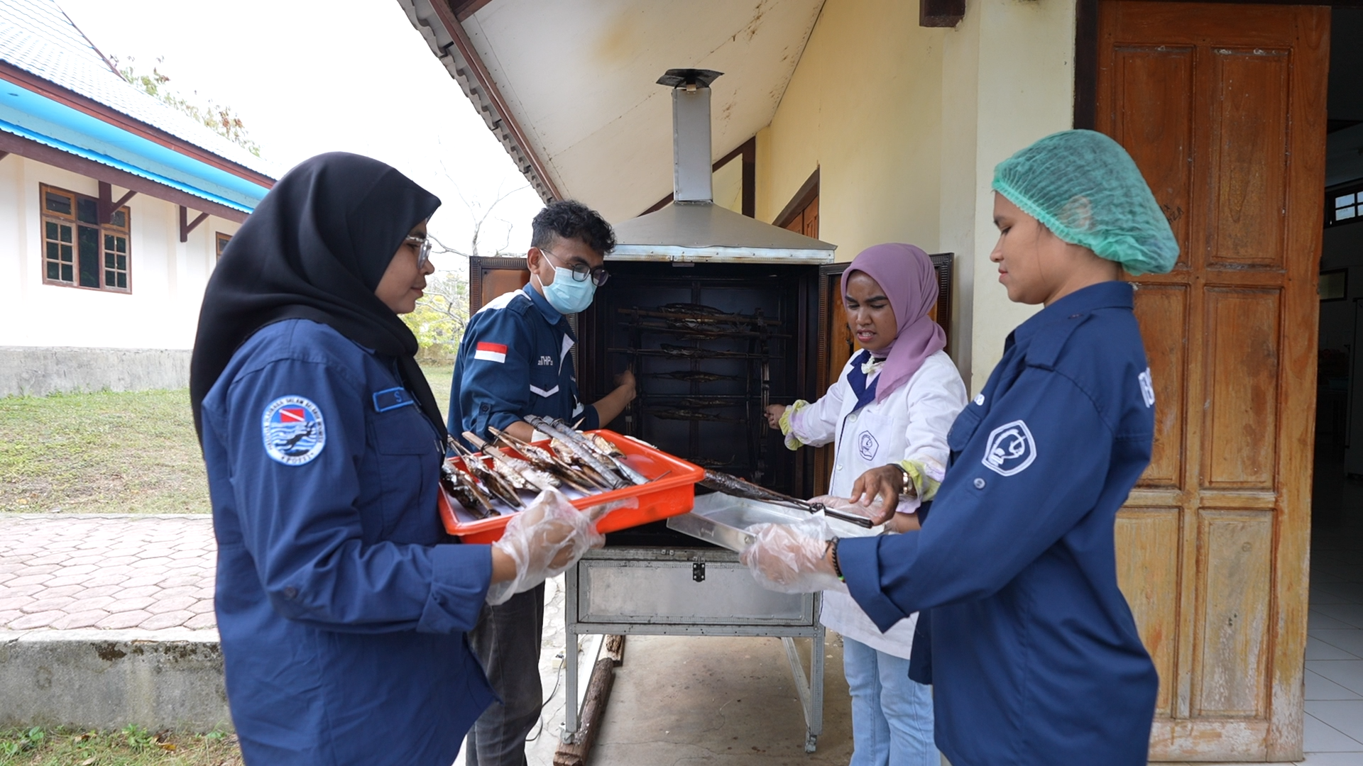 Berkat Matching Fund,  Politeknik Perikanan Negeri Tual Berhasil Produksi Ikan Asar Bermerek Unik