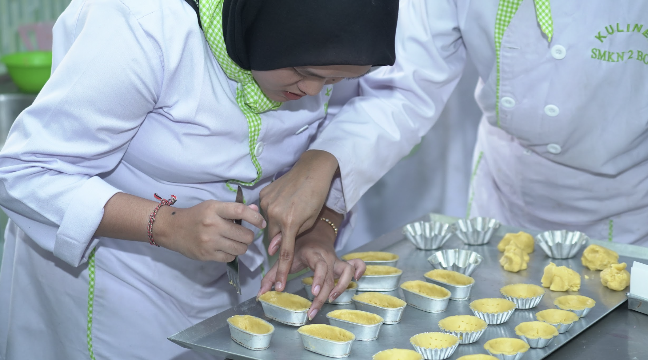 Perbedaan Kue Oriental dan Kontinental Menurut Guru Kuliner SMKN 2 Boyolangu