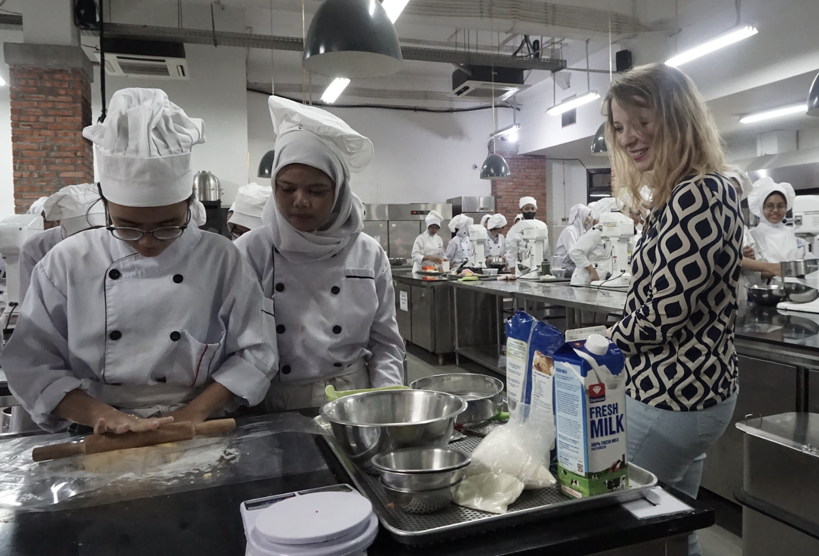 Puji Pembelajaran di SMK Bidang Kuliner, CMQ Prancis Siap Jajaki Potensi Kerja Sama