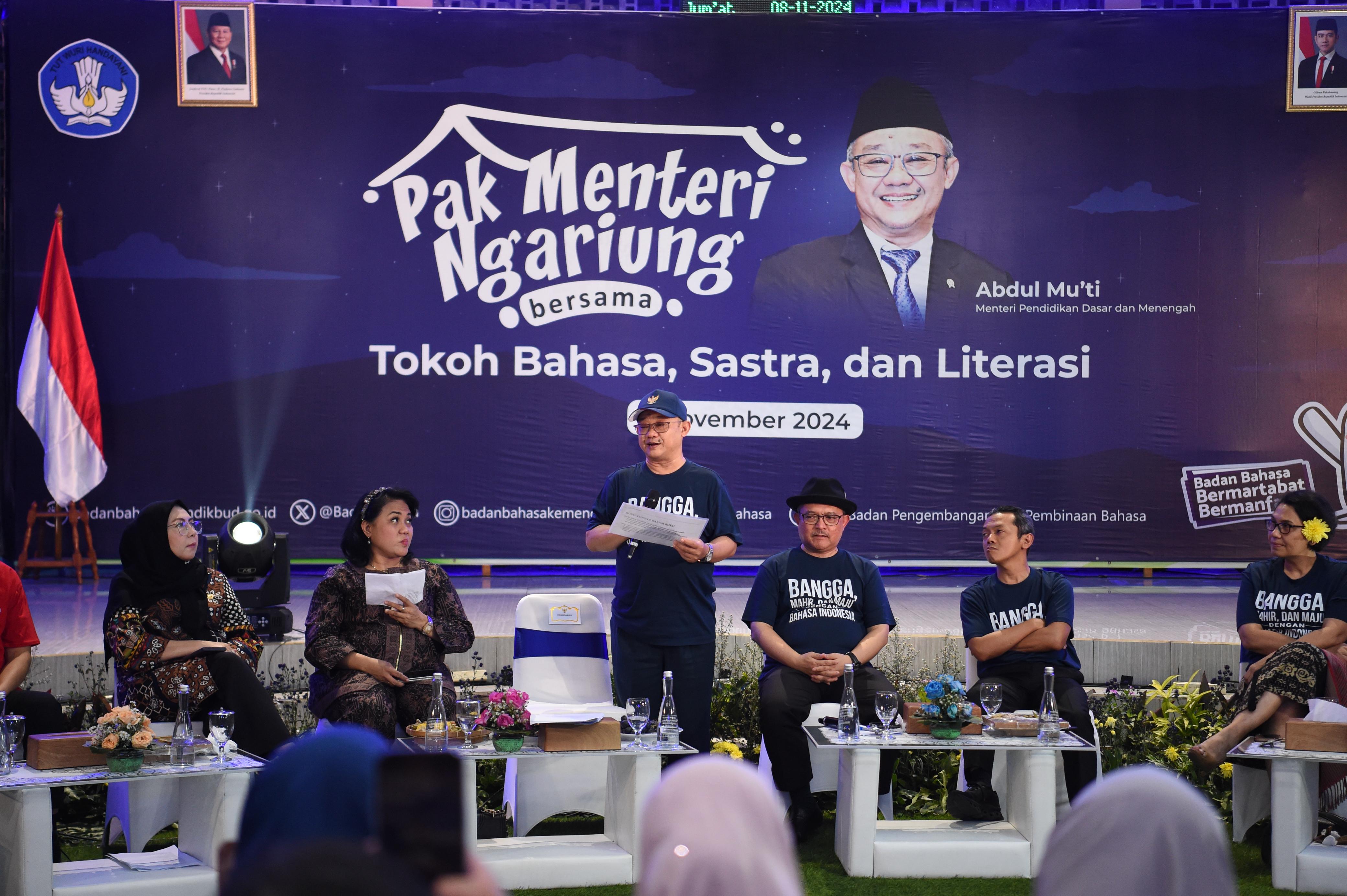 Mendikdasmen Ajak Tokoh Bahasa, Sastrawan, dan Literasi Gaungkan Kedaulatan Bahasa Indonesia